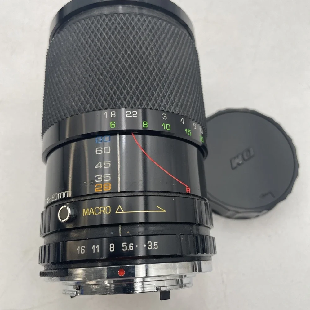 Vintage Soligor MC C/D Zoom+Macro  28-80mm F:3.5-4.5 Camera lens w/case